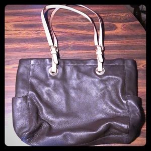 Michael Kors brown handbag/purse